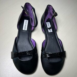 Steve Madden Black Patent Ankle Strap Flats Purple Lining Women’s Shoes Size 7